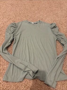 Amazon Sage Green Puff-Sleeve Ribbed Long-Sleeve Top